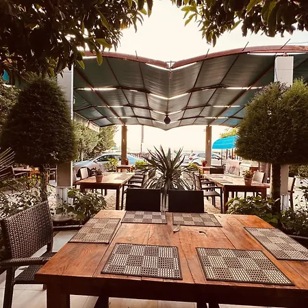 Saint Marena Hotel